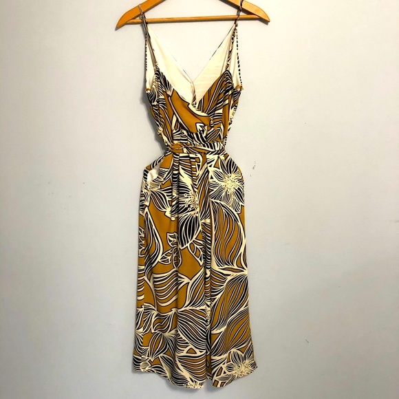 Sienna Sky Yellow Floral Jumpsuit Size Small - Picture 2 of 11